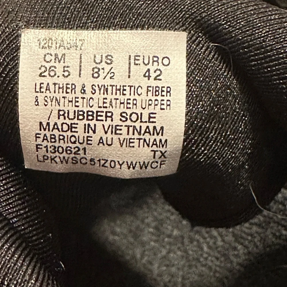 ASICS Men's Black and Teal Sneakers - Picture 5 of 9
